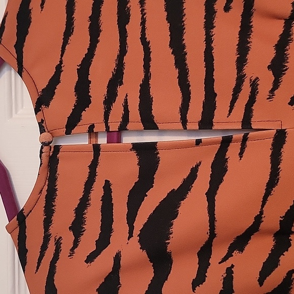 Asos cap sleeves brown black print 2 front slits dress size 6 - Picture 8 of 10